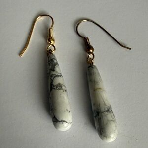 White Howlite Tear Drop Dangle Earrings